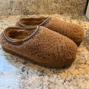UGG Chestnut Brown Shearling Clog Mules